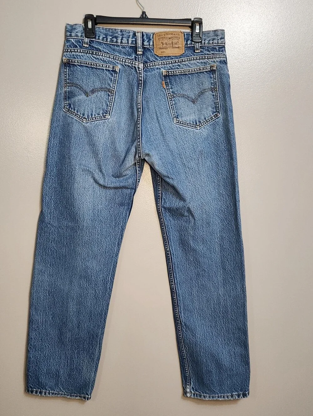 Vintage Levi's 505 Orange Tab Jeans Size 34/30